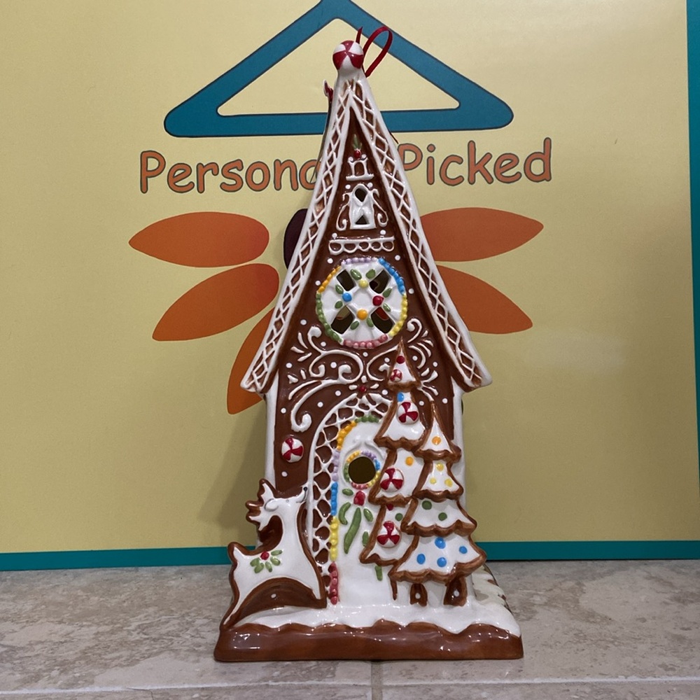 Blue Sky Clayworks “GINGERBREAD” Candle House